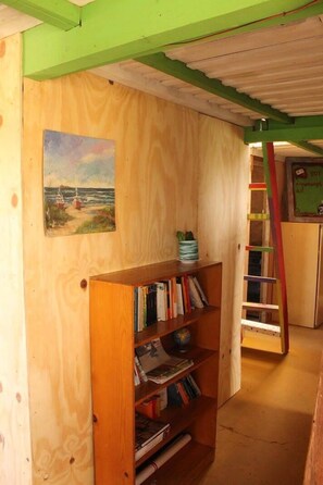 Interior - Lobo Hostel Bar (Cabo Polonio)