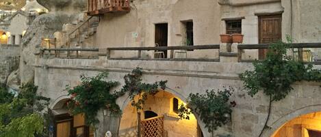 Fachada de la propiedad