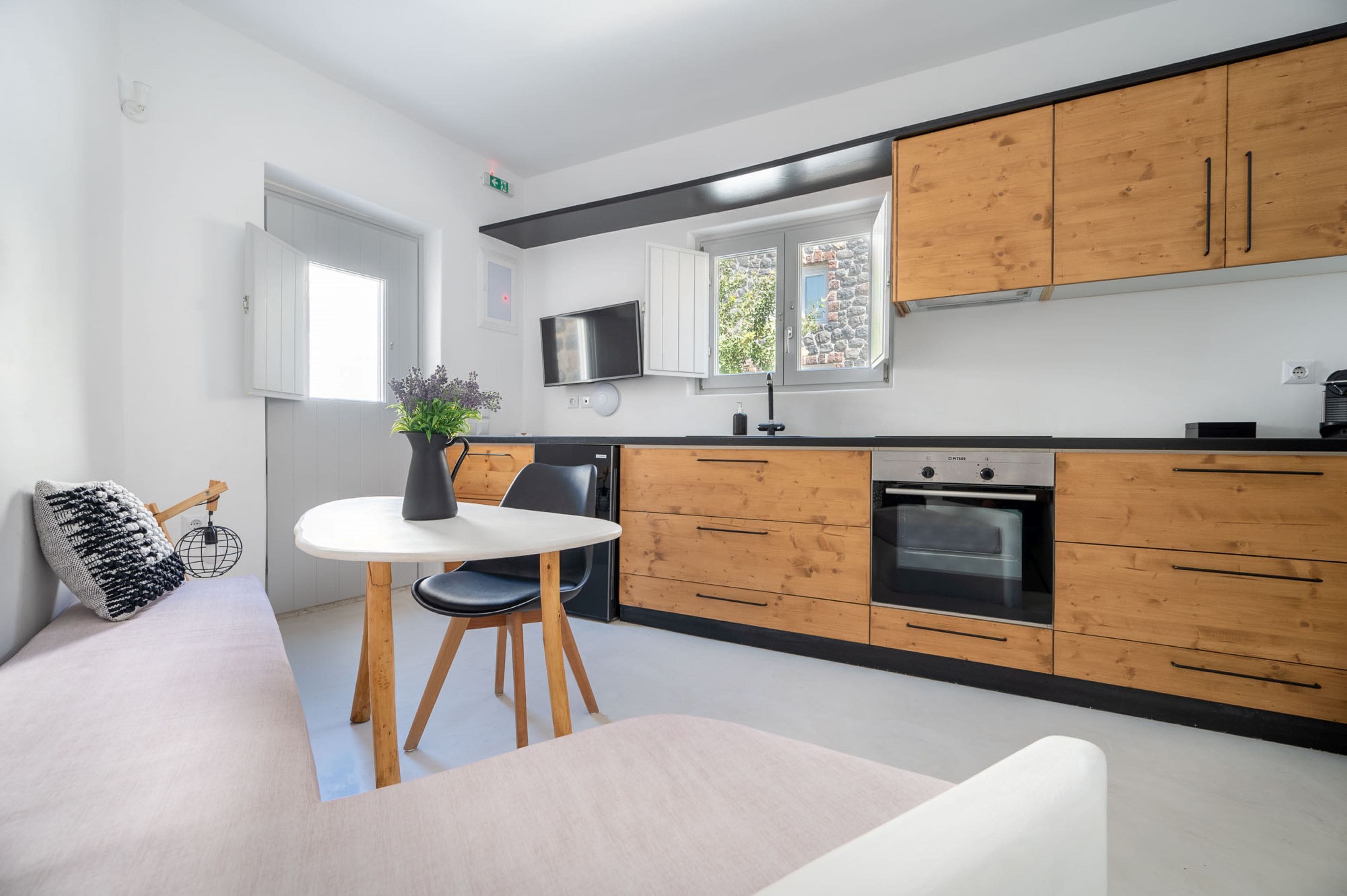 Photo - Karpimo Suites