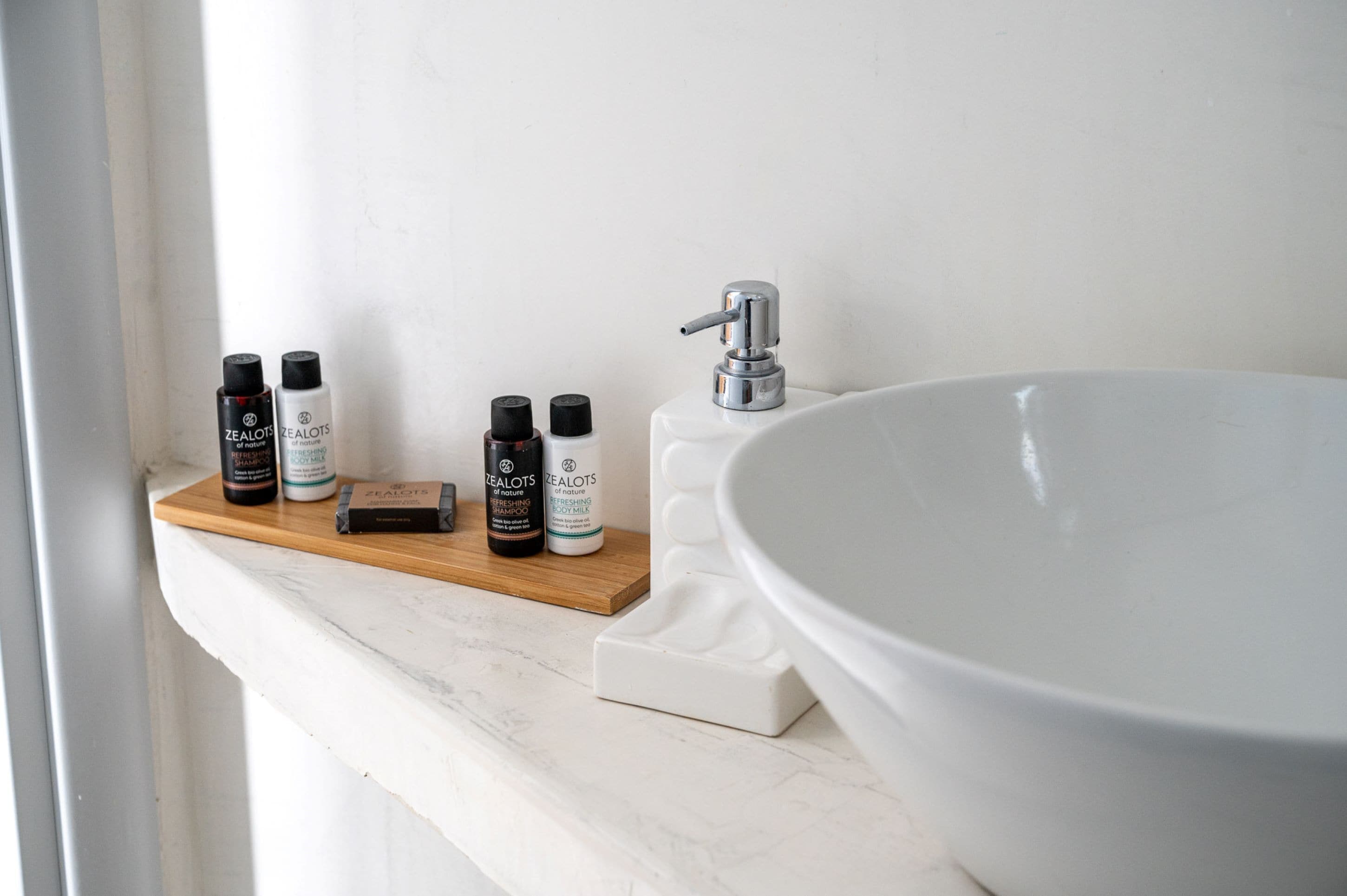 two bedroom sea view villa with hot tub - fourni | bathroom | shower, rainfall showerhead, free toiletries, hair dryer