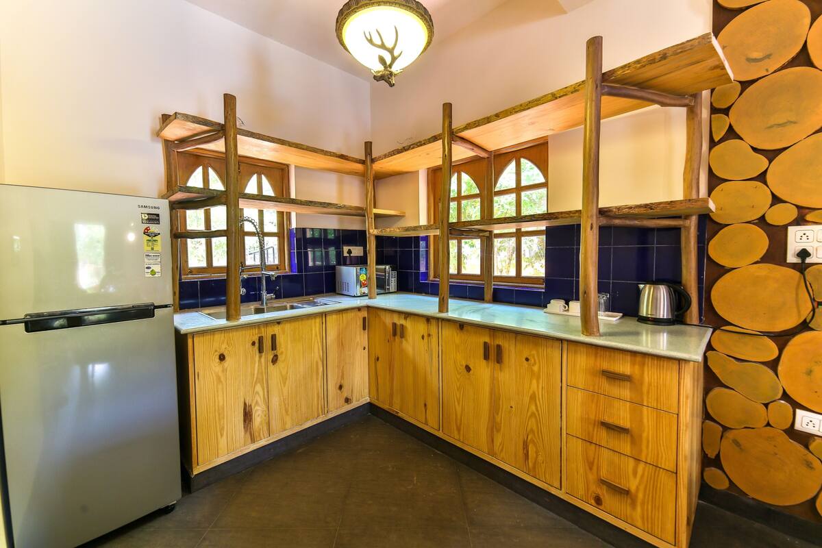 fridge, microwave, electric kettle