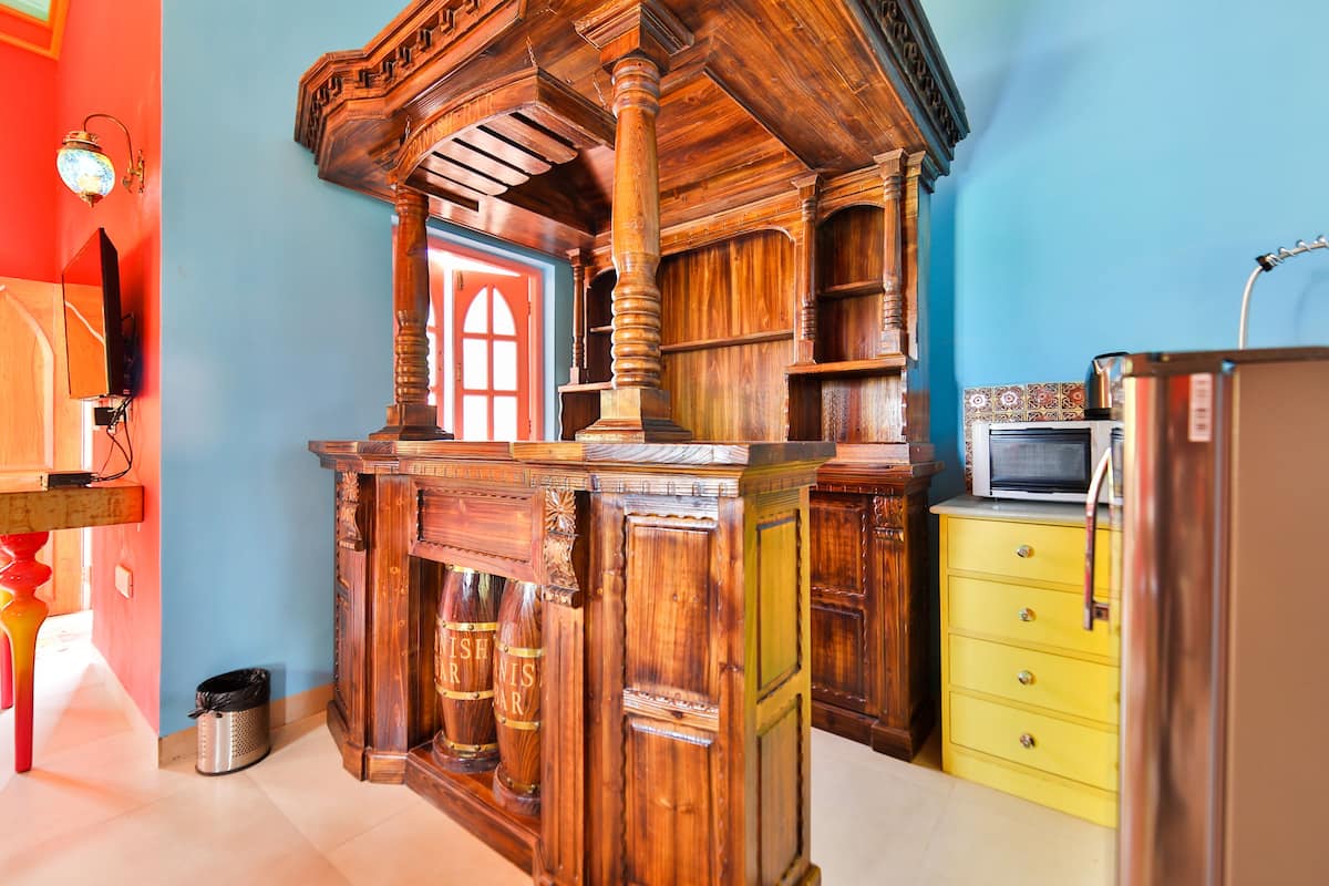 spanish casita	 | private kitchenette | fridge, microwave, electric kettle