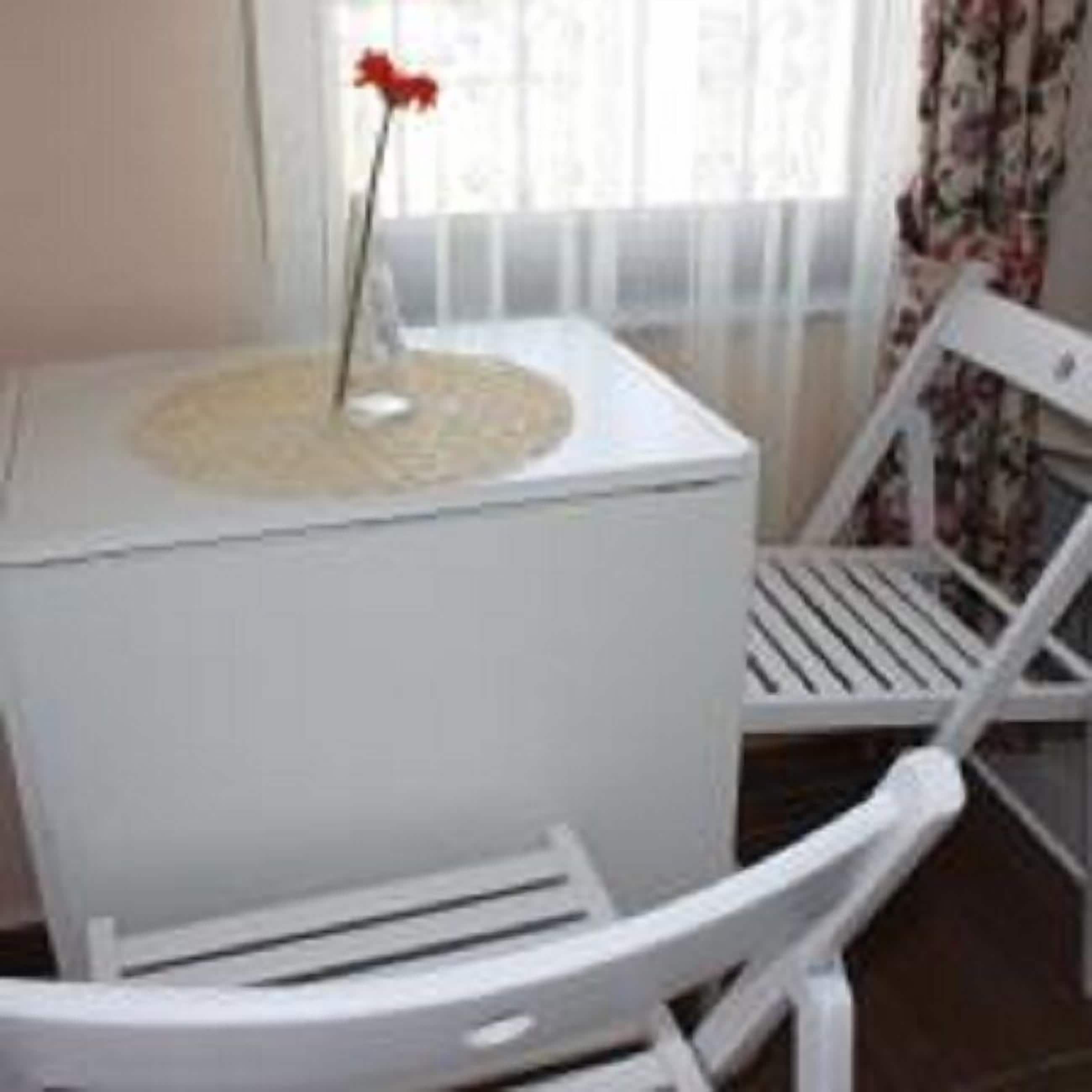 elite twin room, 2 single beds, accessible, garden view | living area | 28-inch lcd tv with satellite channels, tv