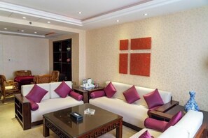 Room - Golden Palace Hotel (Kunming)
