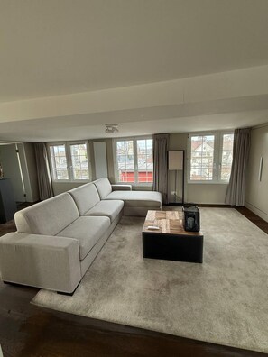 Presidential Apartment, 2 Bedrooms, Lake View | 2 bedrooms, premium bedding, minibar, desk