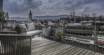 Airhome Limmatquai River View Apartment