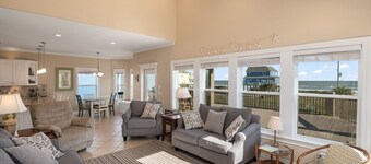 Deja View 3 Bedroom Home