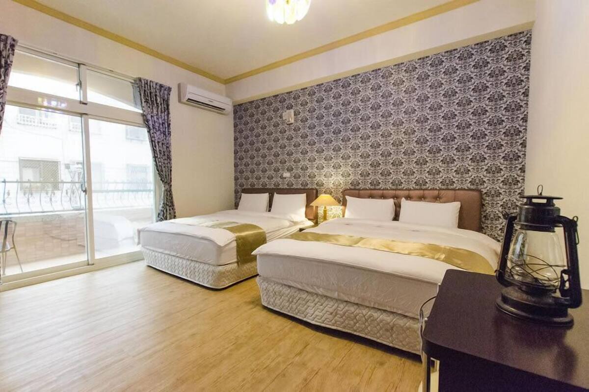 Quadruple Room, Balcony | Desk, WiFi (free)