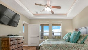 3 bedrooms, laptop workspace, iron/ironing board, free WiFi - La` Bella Vie 3 Bedroom Home (Port Bolivar)