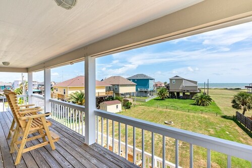 Cabana Che 2 Bedroom Home by RedAwning