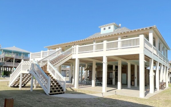 House, 3 Bedrooms | Exterior