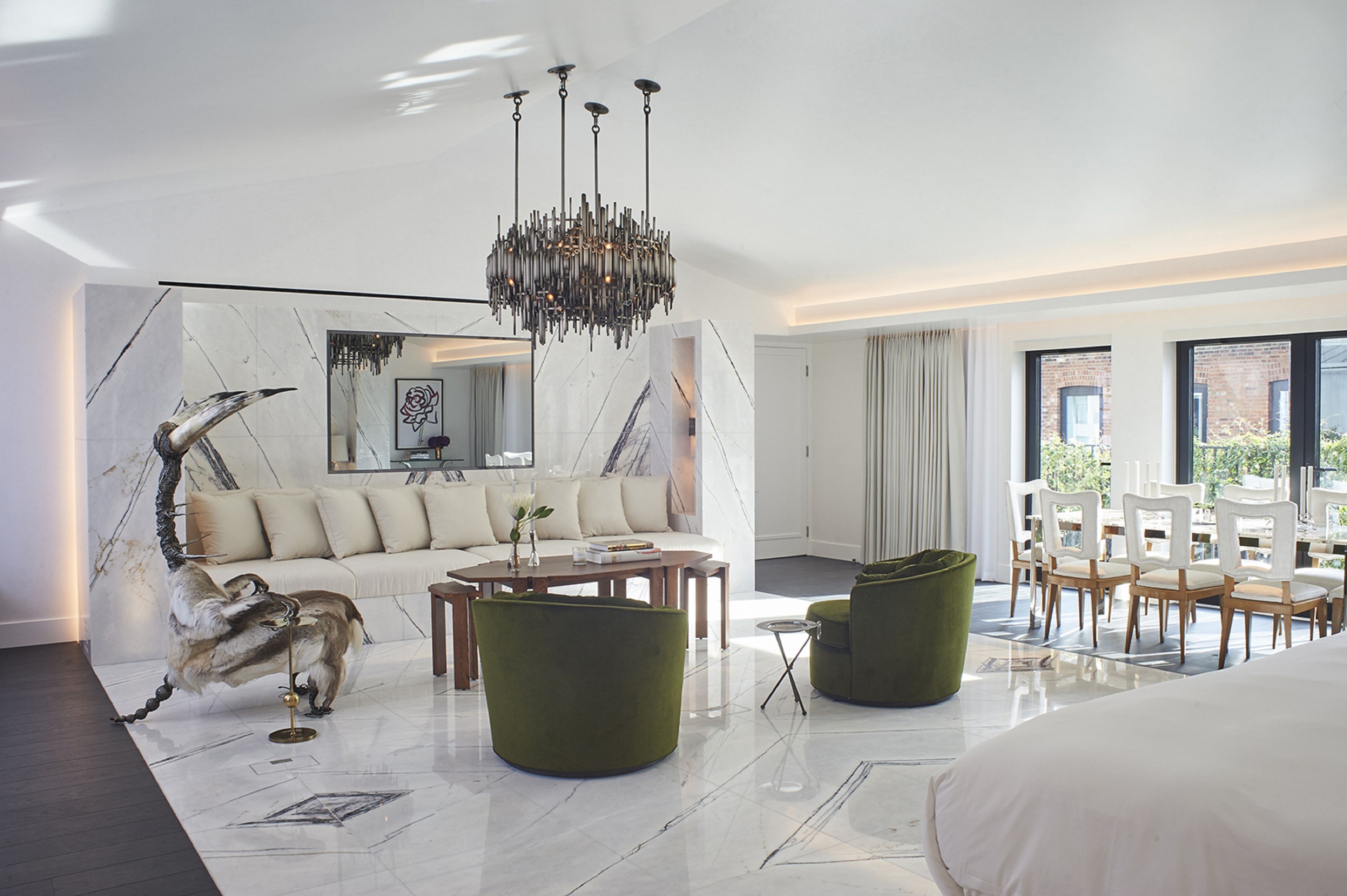 penthouse | living room | flat-screen tv