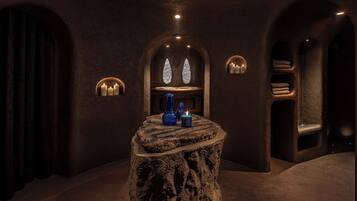 美體療程、泥巴浴、按摩服務