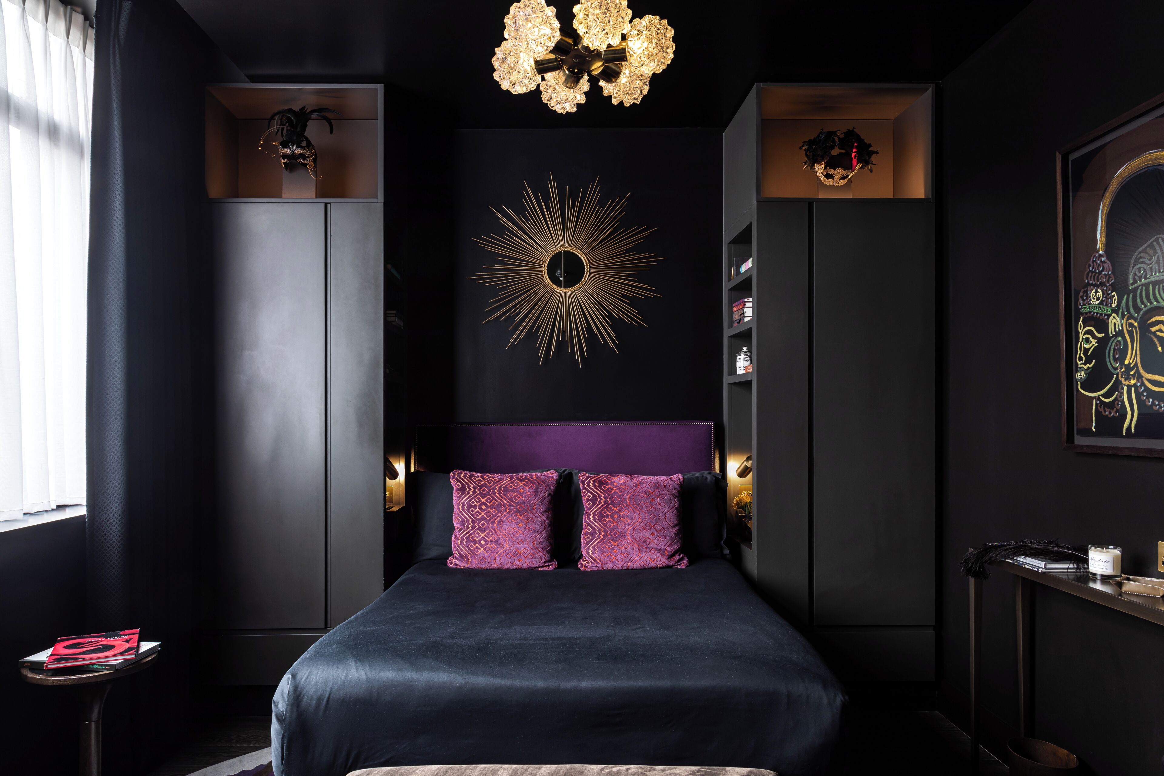 Mandrake Room | Minibar, in-room safe, individually decorated, individually furnished