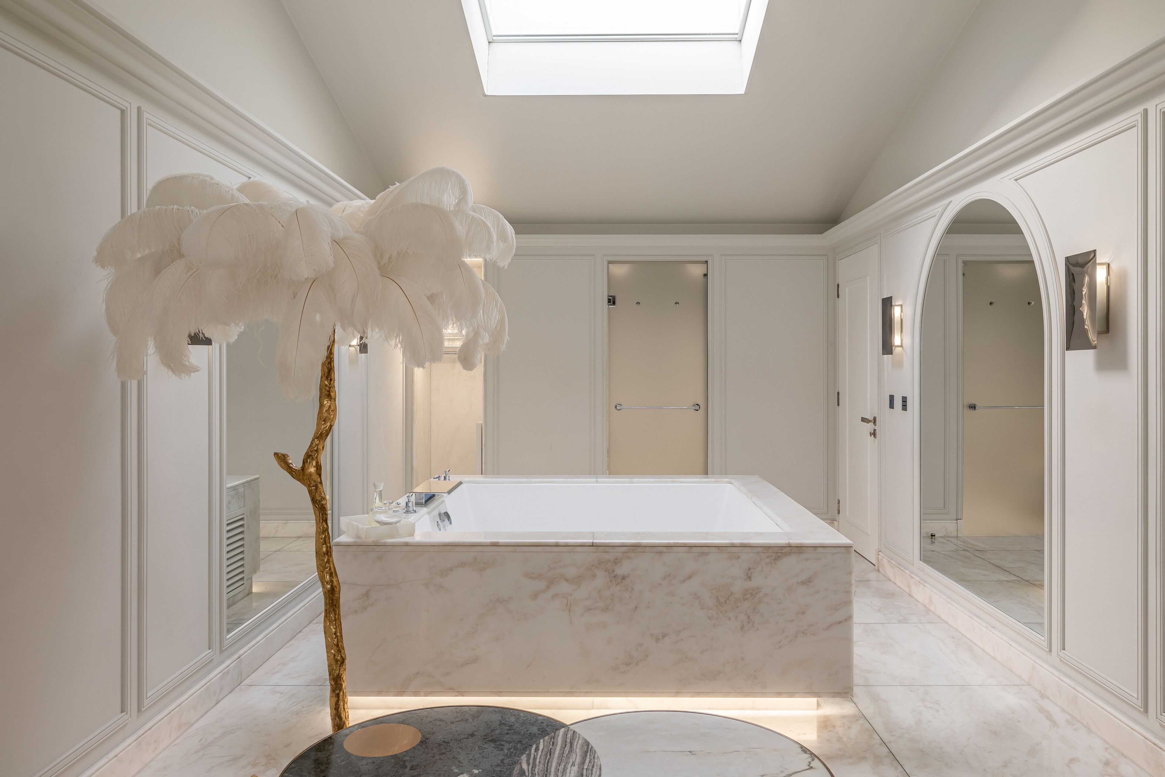 penthouse suite | 1 bedroom, minibar, in-room safe, individually decorated