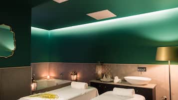 Salas de tratamiento para parejas y aromaterapia