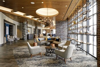 Archer Hotel Boston/Burlington