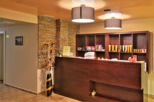 Spa reception