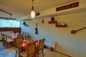 Dining - Forest Nook Apart-Hotel & Spa (Pamporovo)