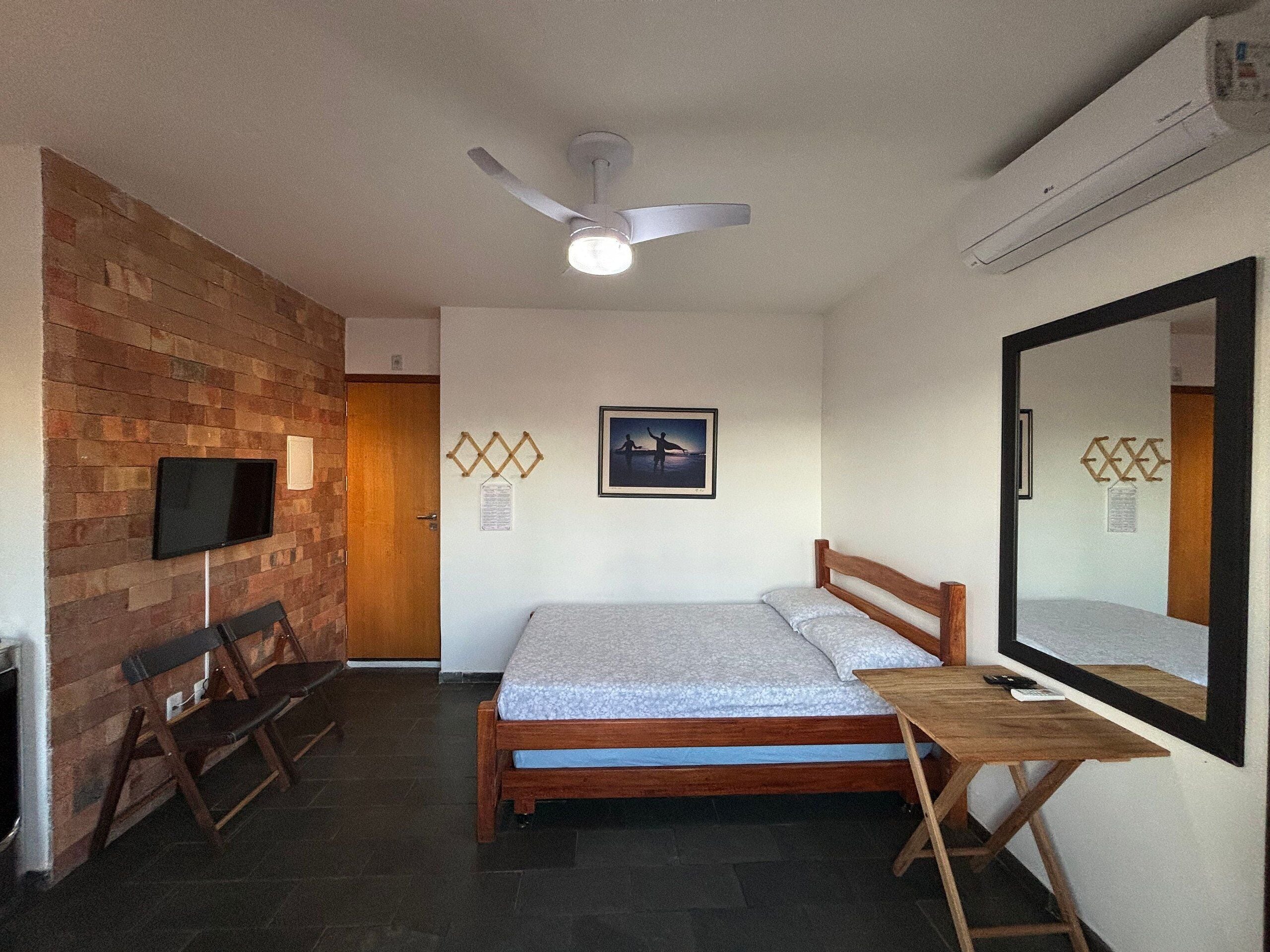 Studio | Een bureau, gratis wifi, beddengoed