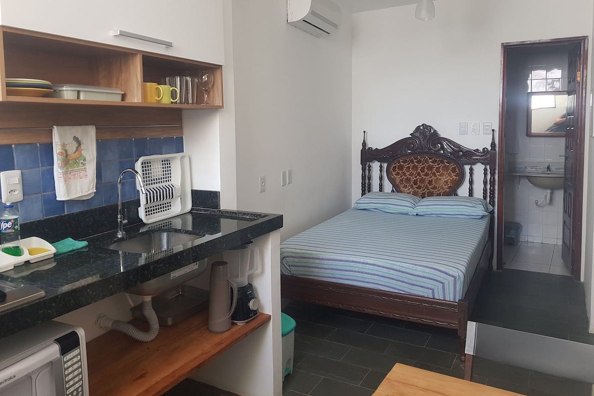 Executive Studio | Desk, free WiFi, bed sheets