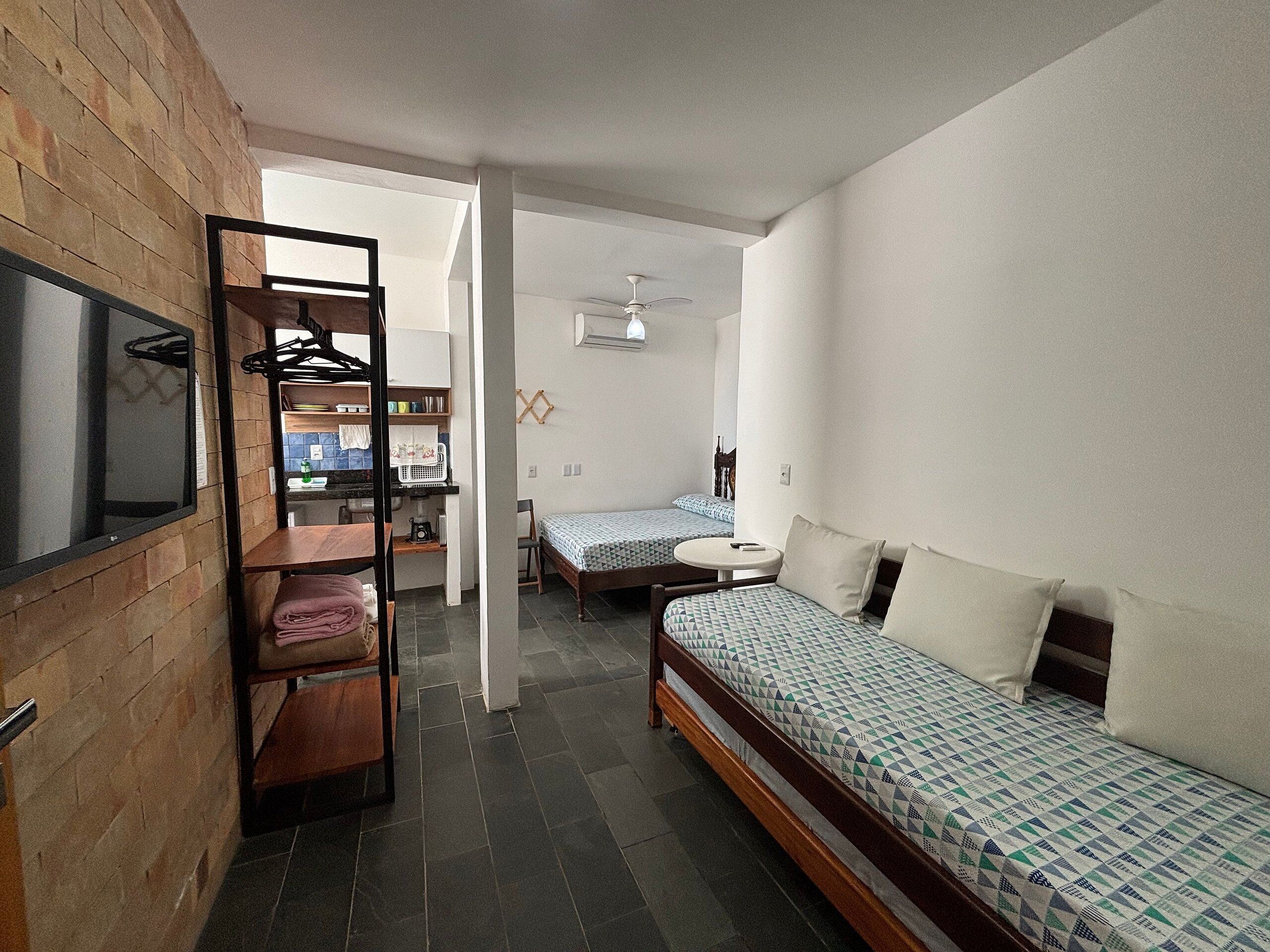 Executive studio | Een bureau, gratis wifi, beddengoed