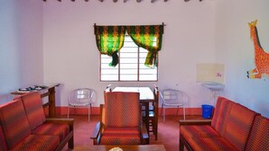 Unclassified image, 3 of 38, button - Jambiani House (Jambiani)