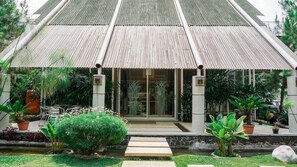 Exterior - Vila Air Natural Resort (Lembang)