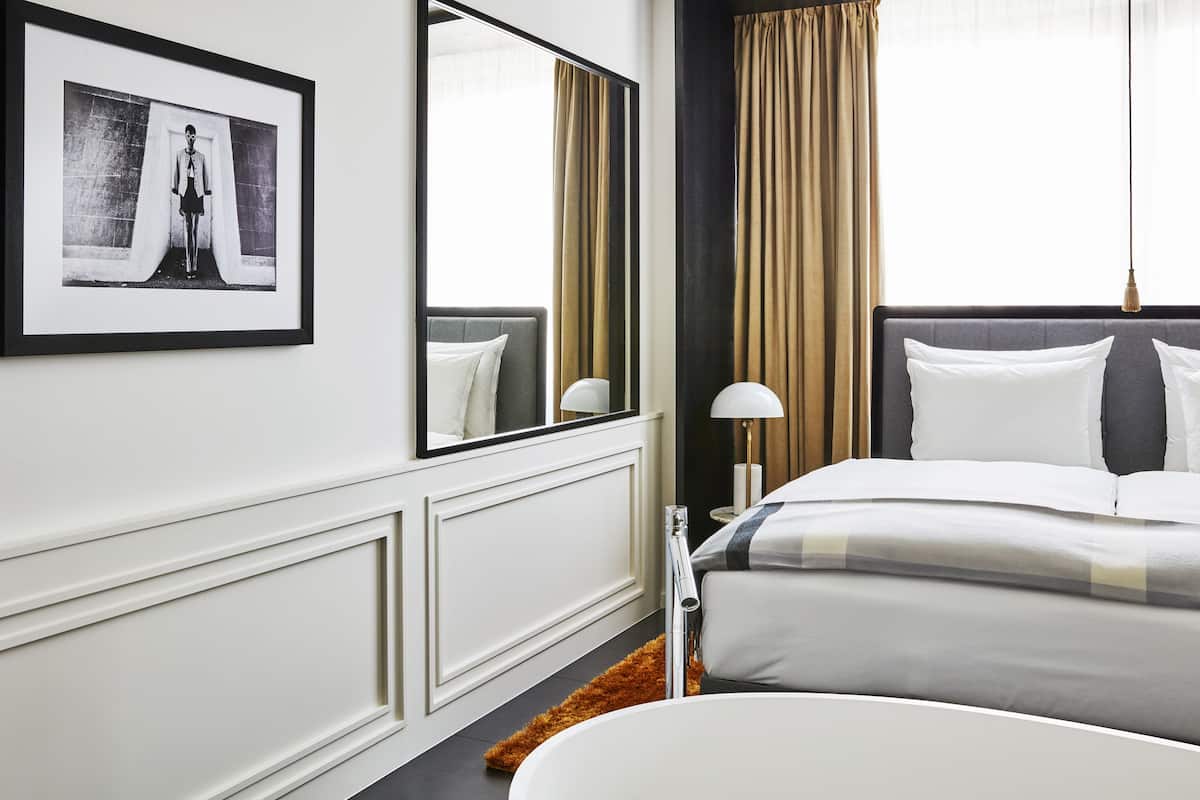 Premium bedding, down duvets, pillow-top beds, minibar