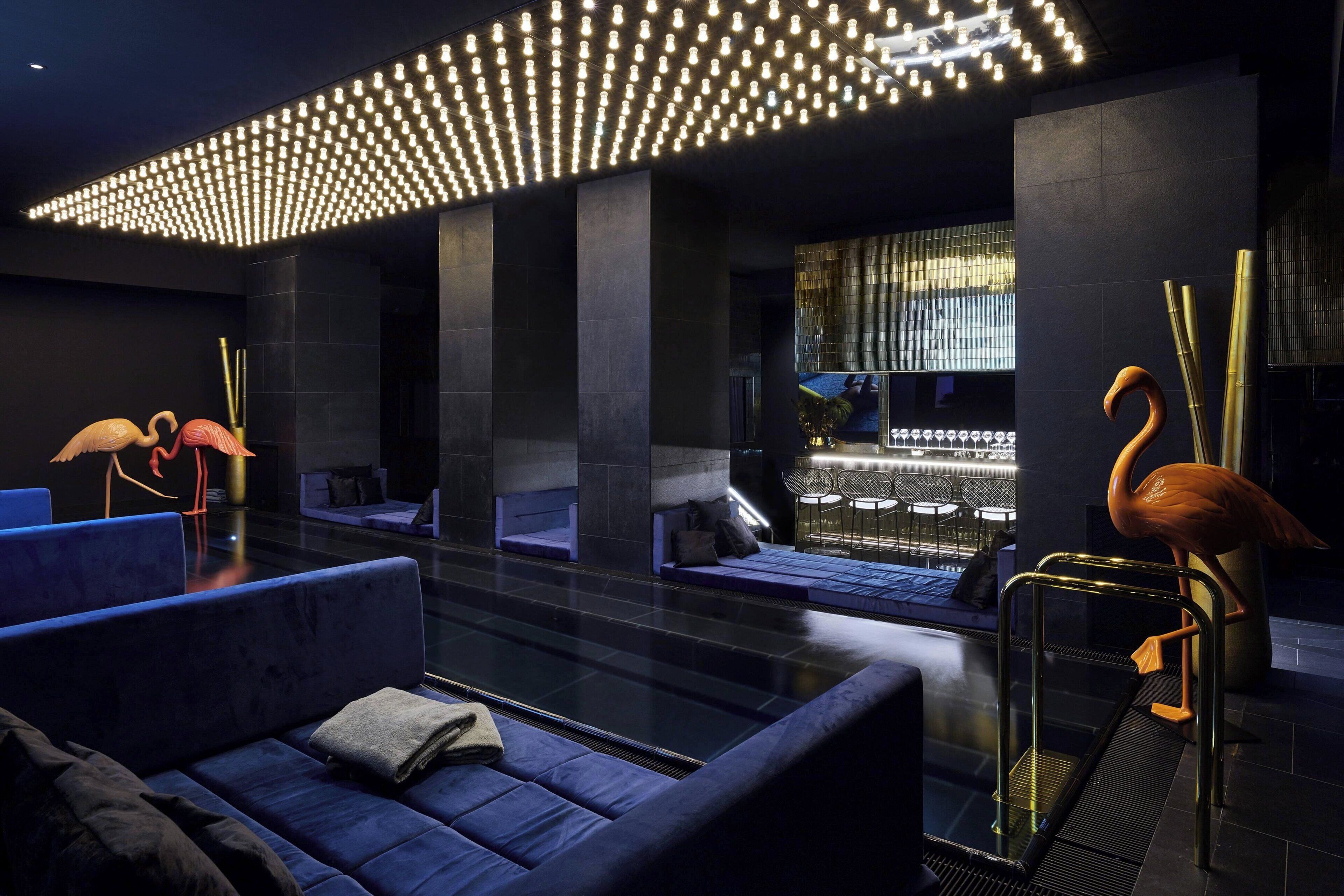 sauna, steam room, body scrubs, facials, 4 treatment rooms