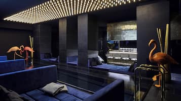 Un sauna, baño turco, exfoliaciones corporales, tratamientos faciales