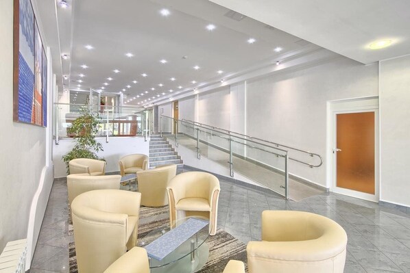 Lobby - Club Lido Palace (RABAC)