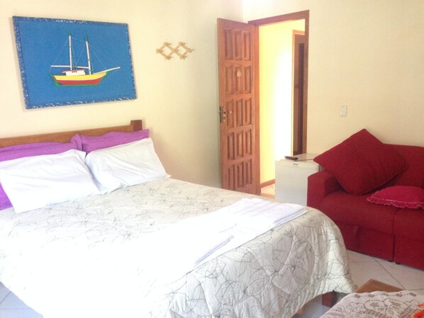 Minibar, gratis wi-fi och sängkläder