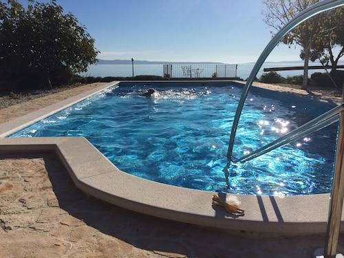 Seafront house with pool  in Split,100m to  the beach