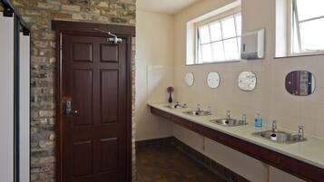 Doccia, asciugamani, sapone