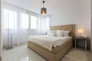 2 bedrooms, in-room safe, iron/ironing board, travel crib