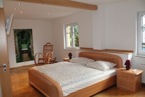 4 bedrooms, iron/ironing board, travel crib, WiFi