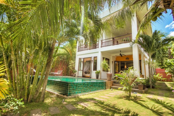 Villa von dem tropischen Garten