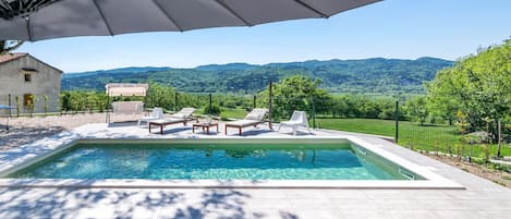 Outdoor pool, a heated pool