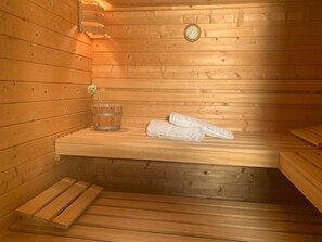 Sauna - Family-friendly apartment with garden and sauna, 500 m from the beach (Borkum)