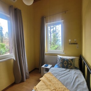 2 habitaciones, wifi gratis y ropa de cama