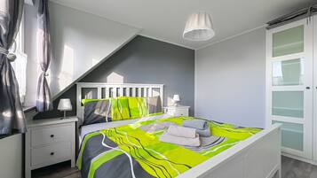 Apartment, Gartenblick (5) | Schallisolierte Zimmer, Bügeleisen/Bügelbrett, kostenloses WLAN