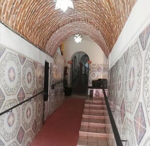 Hallway - Hotel Barranca 10 (San Miguel de Allende)