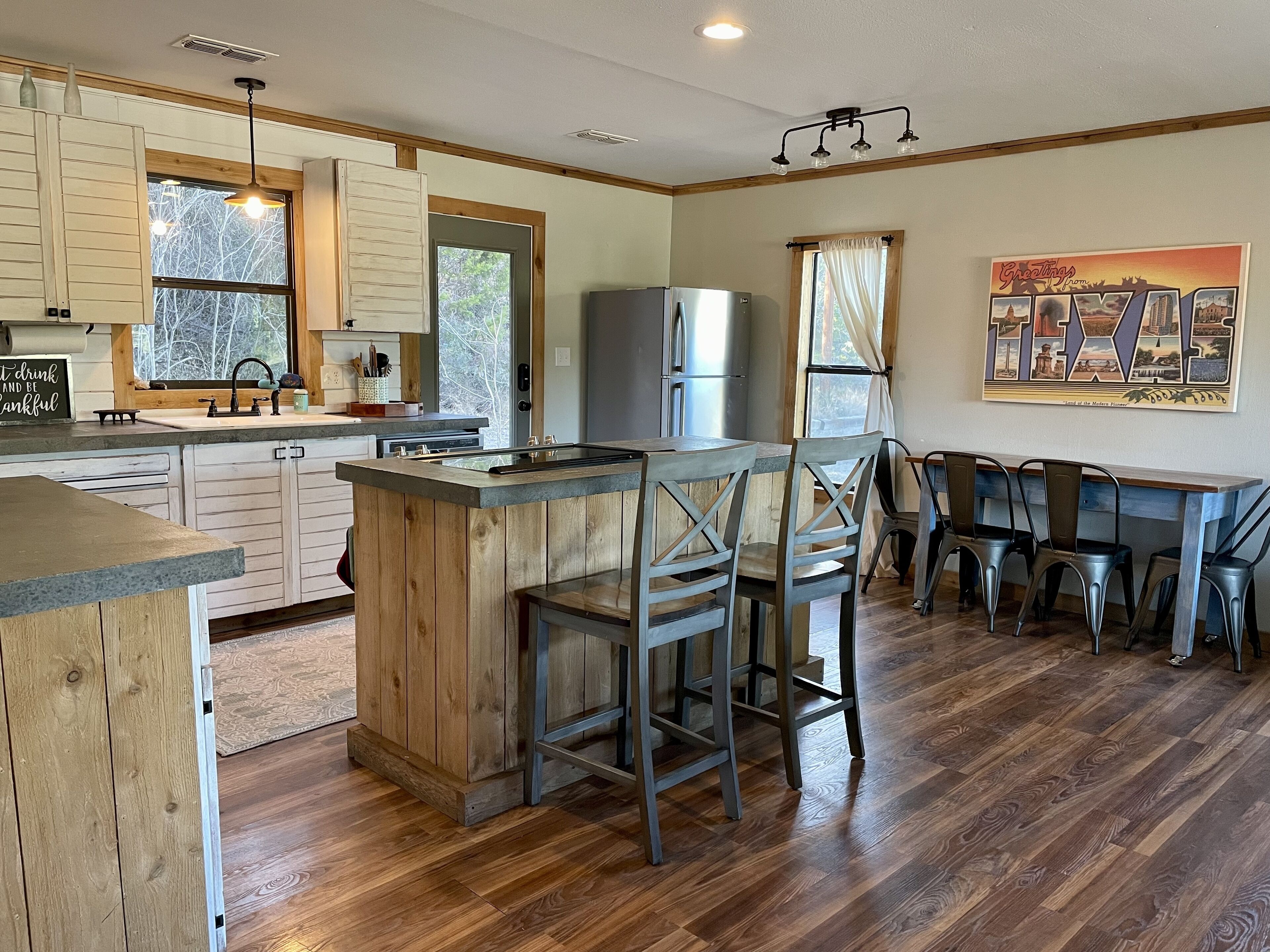 Kitchen and dining area