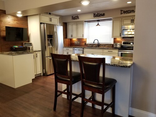 Mt. Nittany private getaway State College, PSU  vacation rental