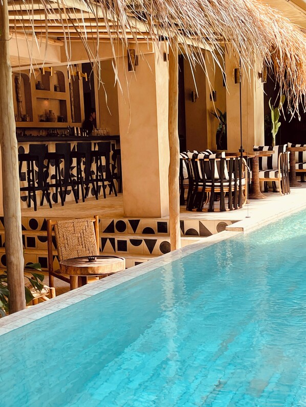 Poolside bar