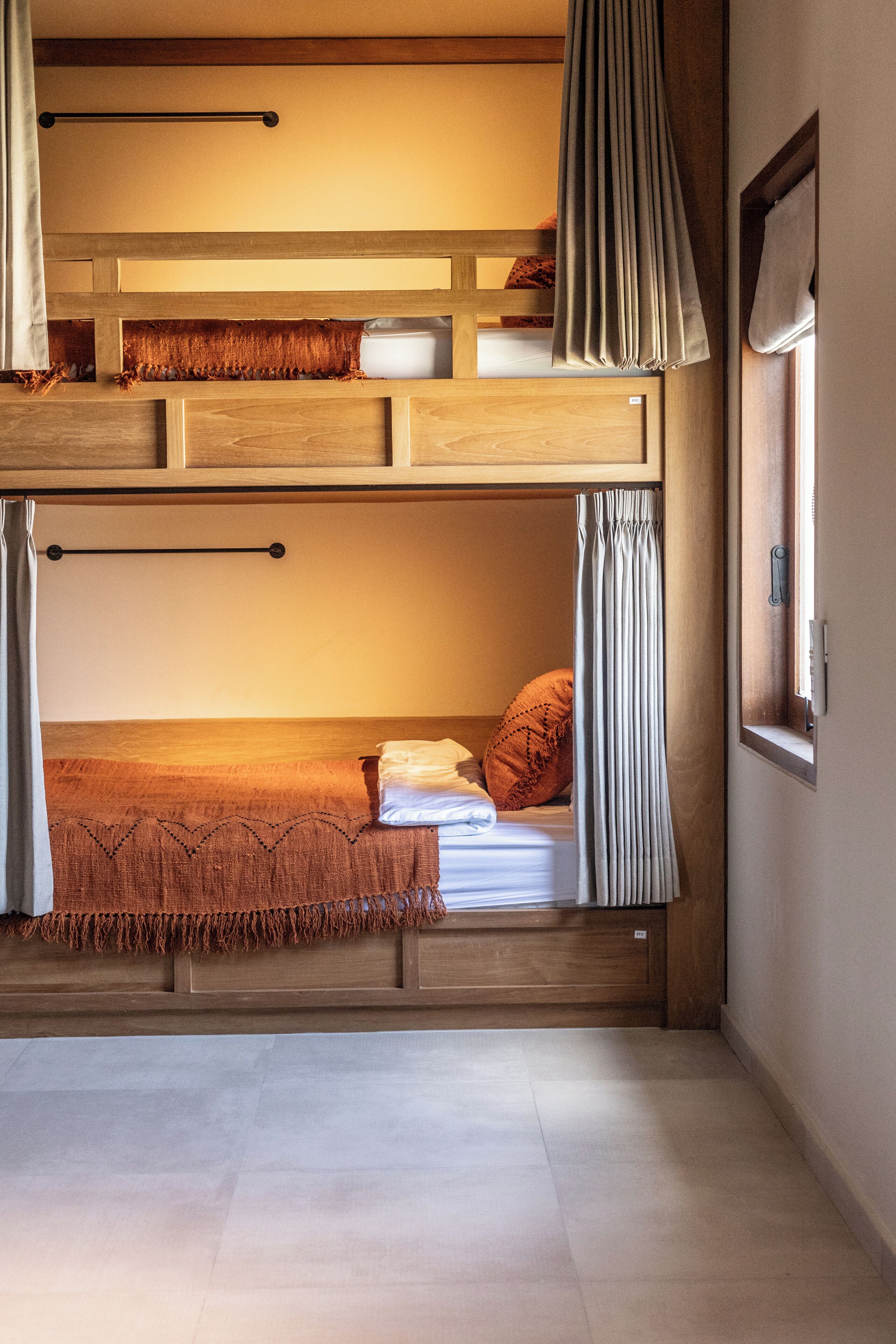 1 quarto, cofres nos quartos, Wi-Fi de cortesia, roupa de cama