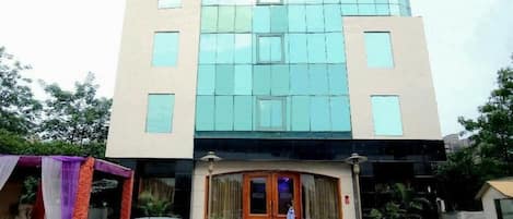 Bagian depan properti