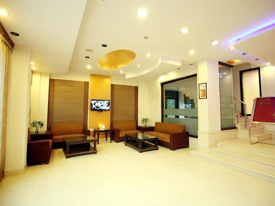 Hall