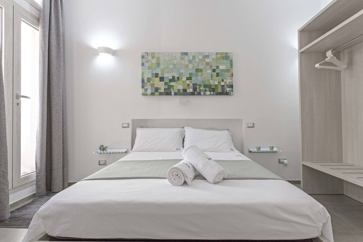 Exclusive Room, Terrace, City View | Premium bedding, in-room safe, desk, WiFi (free)